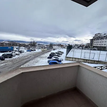 Host2u Belvedere - In - Out - Free Parking Appartement Bansko